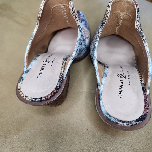 Chinese Laundry Snake Skin Mule Slip On Shoes - Picture 5 of 8